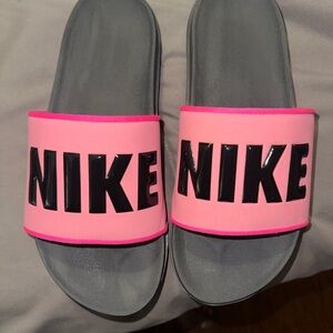 Women’s Nike size 9 sandals